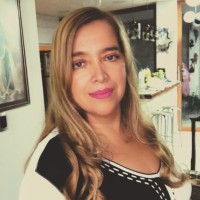 Julia Ines M.