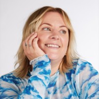 Laura Sanderson