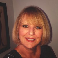 Robin Llanes