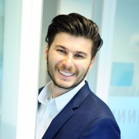 Akiner Van Schaik