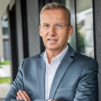Dietmar Cramer