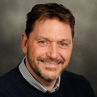 Henrik Pilgaard Larsen