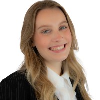 Stephanie Bieschke, Mba