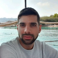 Eli Aharoni