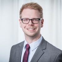 Dr. Lukas Britt