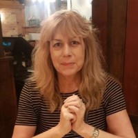 Lynne Bell