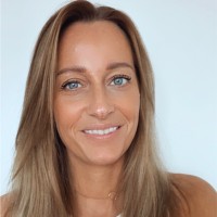 Betty Bouma