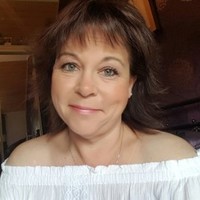 Lorraine Bell