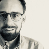 Simon Roth