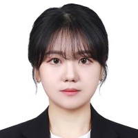 정아 ­임