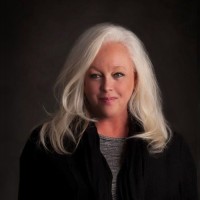 Kay Santarossa