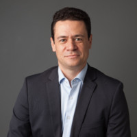 Vinícius Novaes Costa