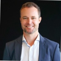 Daniel Warwick