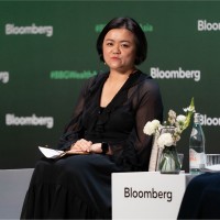 Lena Wong, CFA 王茵媚