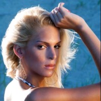 TAYRA TS Tayra Oliveira