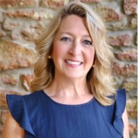 Marianne Henderson