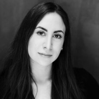 Carmen Janina Courier