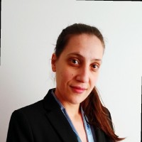 Claudia Oliveira