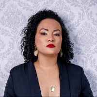 Carla Franciele Amorim Delfino