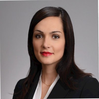 Elena Unger