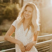 Sophie Barnes