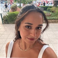 Selena Haçikoğlu