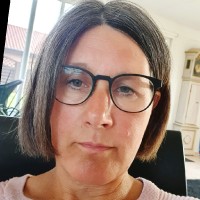 Lene Holm