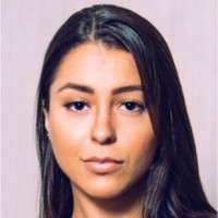 Valéria França