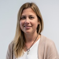 Cristina Cabanillas Bond