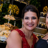 Veronica Simoes