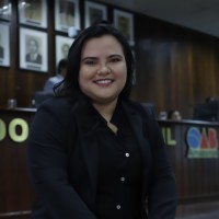 Louise Isabelle Castro de Souza