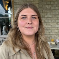 Ellie Hoon
