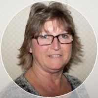 Cathy Wells