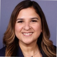 Elizabeth Edwards Rt(T)