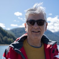 Carlos Salinas Bustos