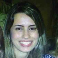 Flávia Sandron Trevisolli