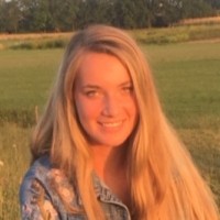Anneke Oosten