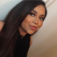 Julia Reyes