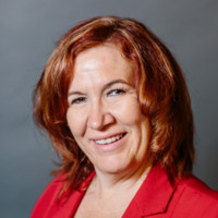 Colleen M Holmes-Cumming