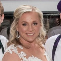 Kelly Freshour
