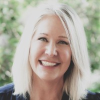 Traci Neuman Lacey