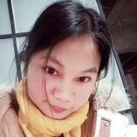 董新玲