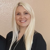 Lyndsey Holcomb