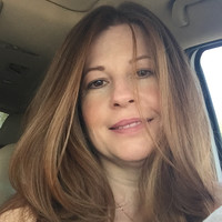 Michelle Arnold