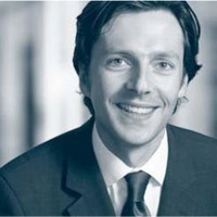 Dr. Nicolas Schoeller