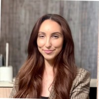 Angela Van Veldhuizen