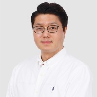 Youngwook Kim, MBA