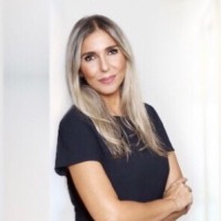 Chryssa Manou