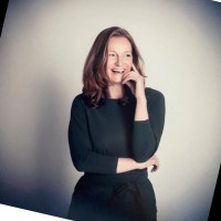 Lisette Walbeehm-Hol