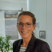 Esther Zuther
